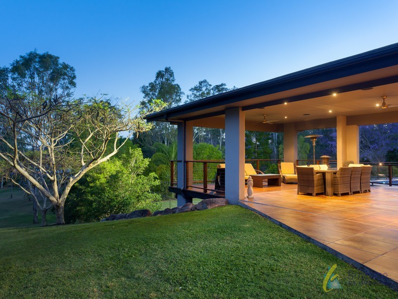 74 Huntingdale Street, Pullenvale QLD 4069