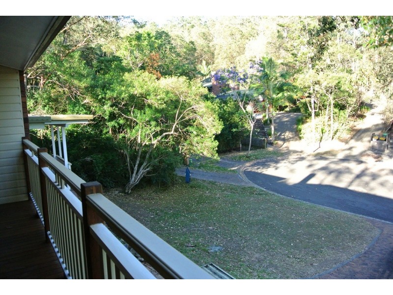 10 Narnoo Street, Chapel Hill QLD 4069