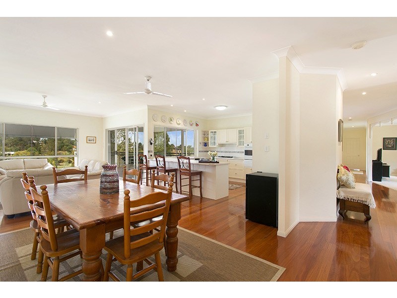 130 Woodward Place, Pullenvale QLD 4069