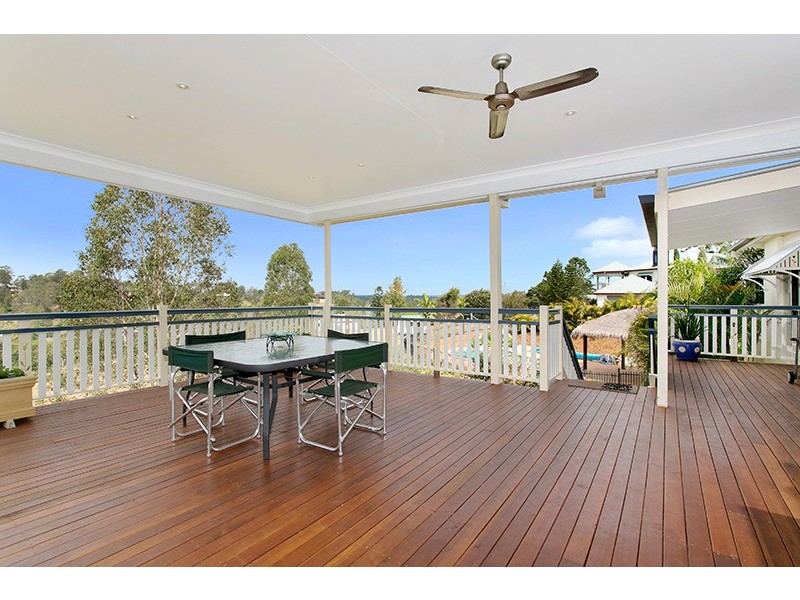 130 Woodward Place, Pullenvale QLD 4069