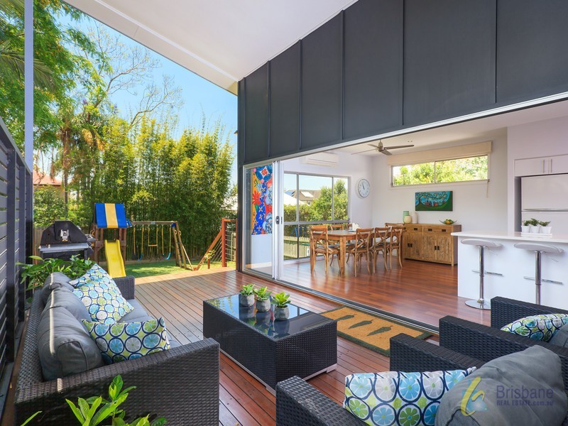 12 Tweedale Street, Graceville QLD 4075