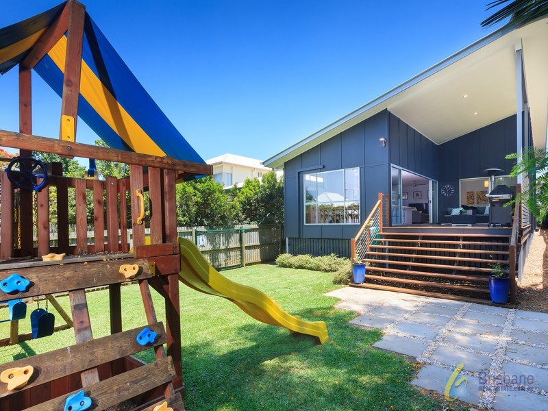 12 Tweedale Street, Graceville QLD 4075