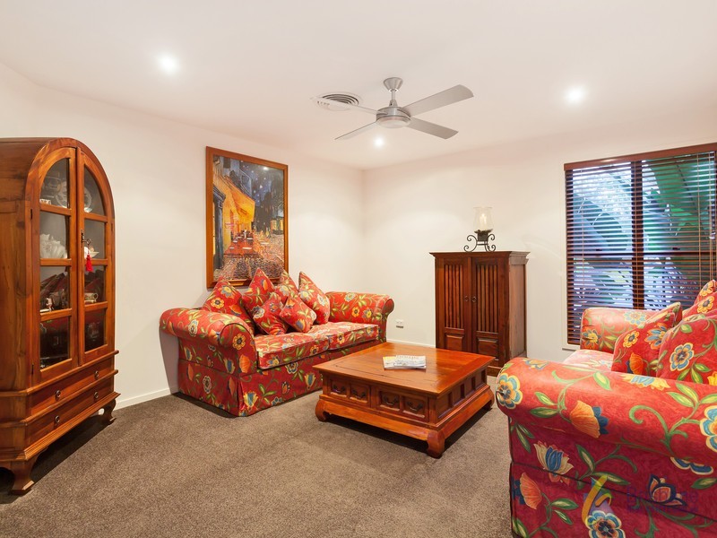 31 Emma Holt Court, Mount Crosby QLD 4306