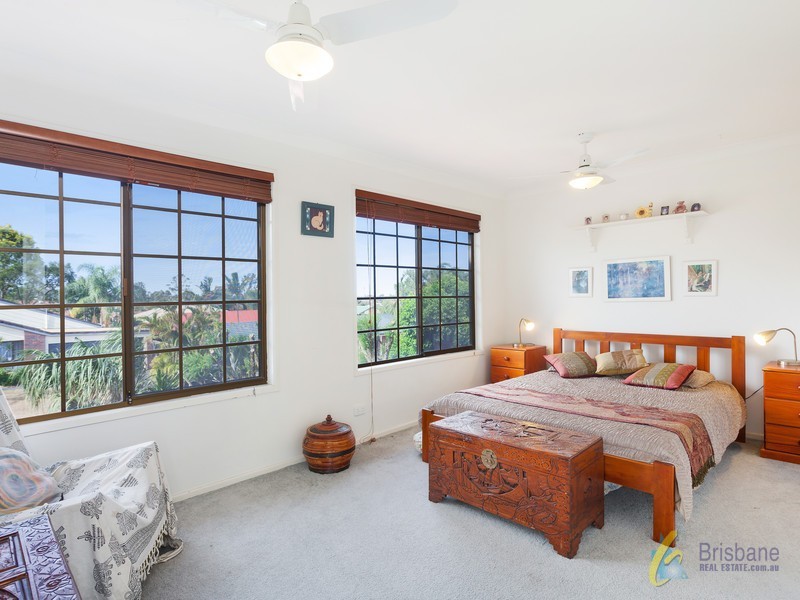 4 Barup Close, Middle Park QLD 4074
