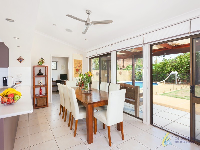 4 Barup Close, Middle Park QLD 4074