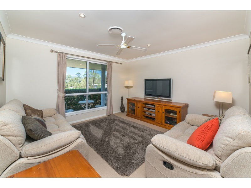 48 Emma Holt Court, Mount Crosby QLD 4306