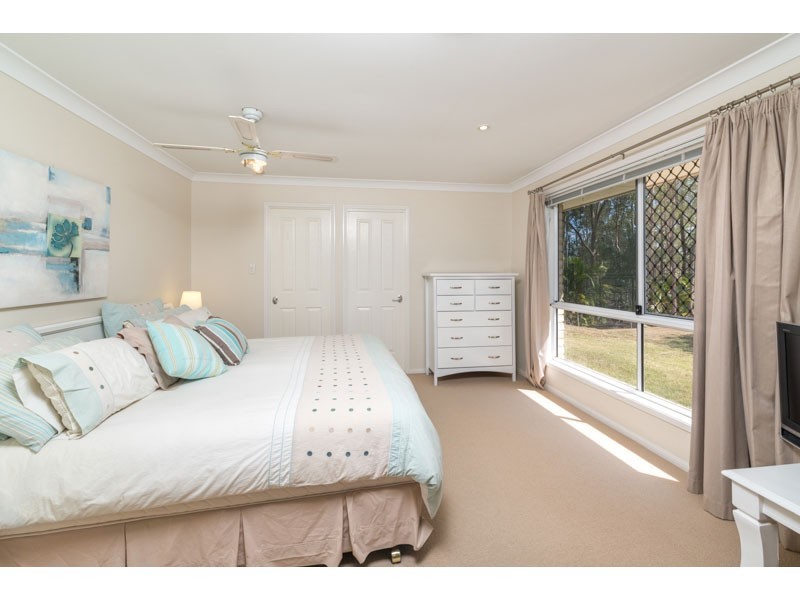 48 Emma Holt Court, Mount Crosby QLD 4306