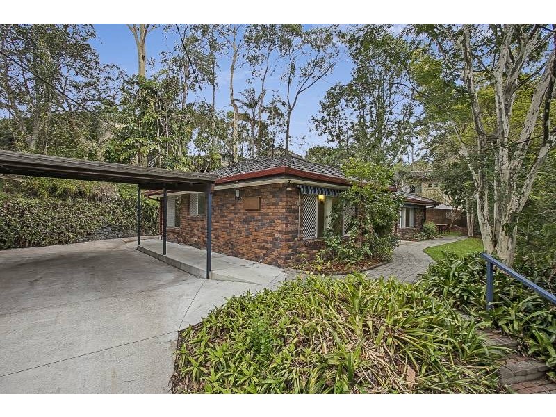 57 Tucker Street, Chapel Hill QLD 4069