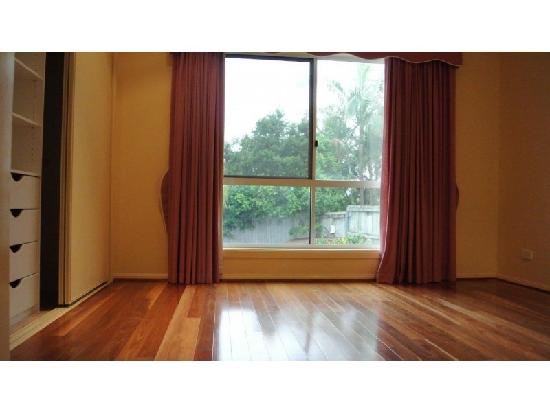 25 Nolan Rise, Brookfield QLD 4069