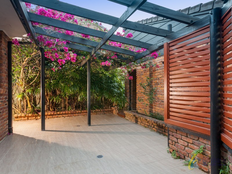 49 Illawong Way, Karana Downs QLD 4306