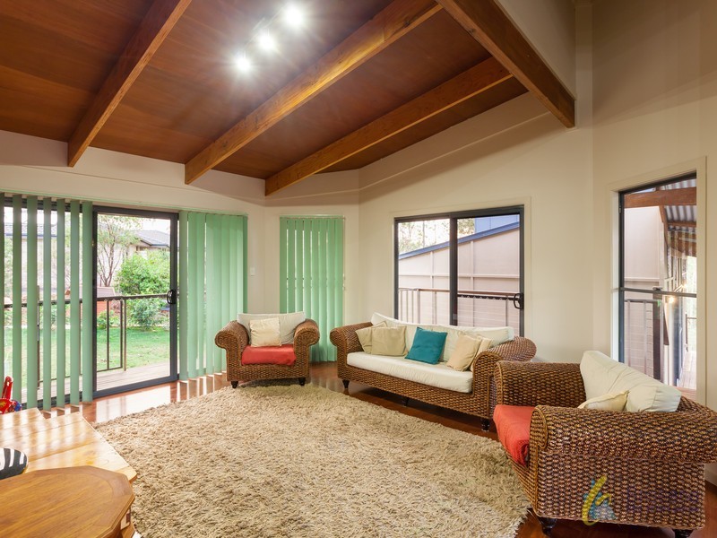 404 George Holt Drive, Mount Crosby QLD 4306