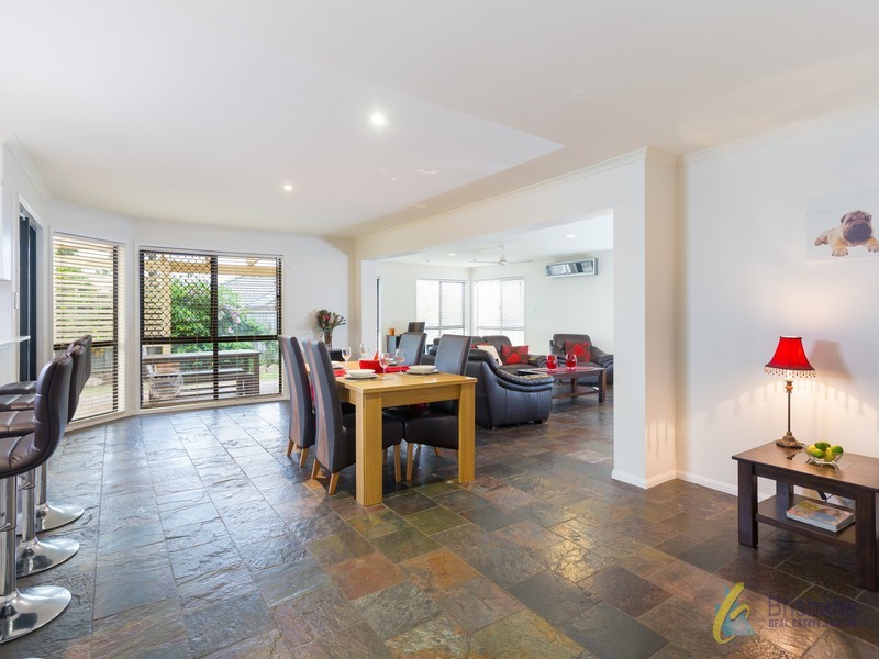 8 Crestwood Place, Moggill QLD 4070