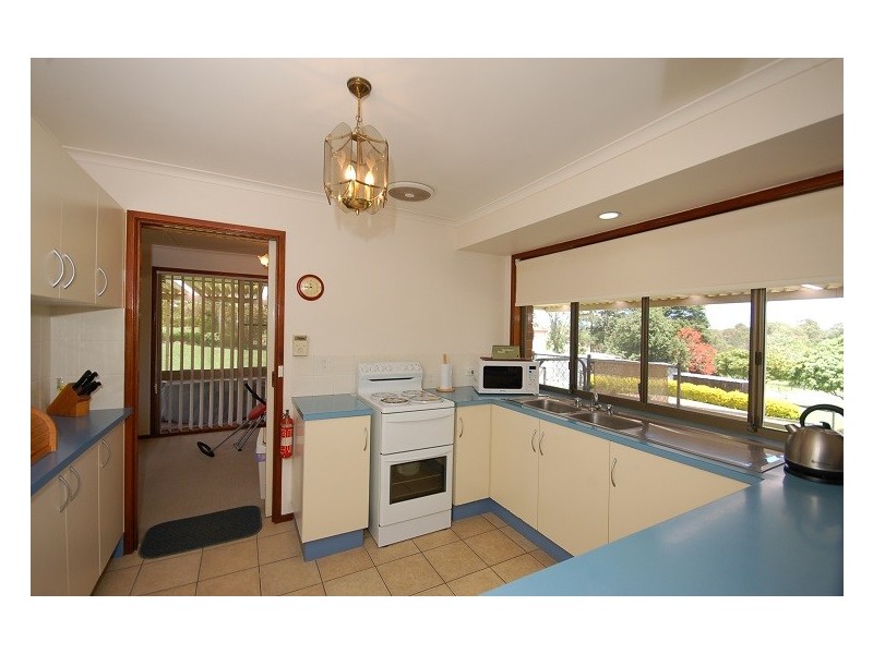 33 Islandview Street, Barellan Point QLD 4306