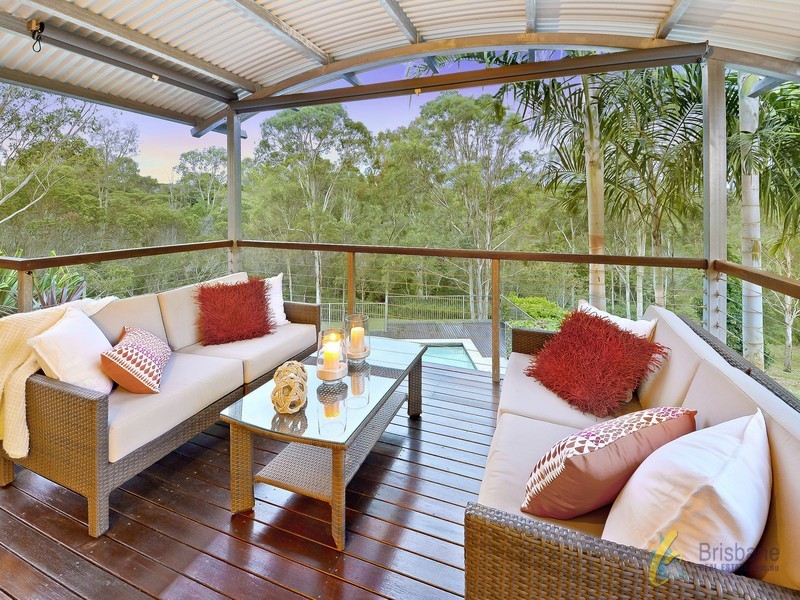 31 Lucas Place, Pullenvale QLD 4069