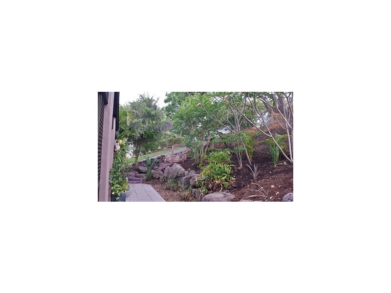 15 Melinda Street, Kenmore QLD 4069