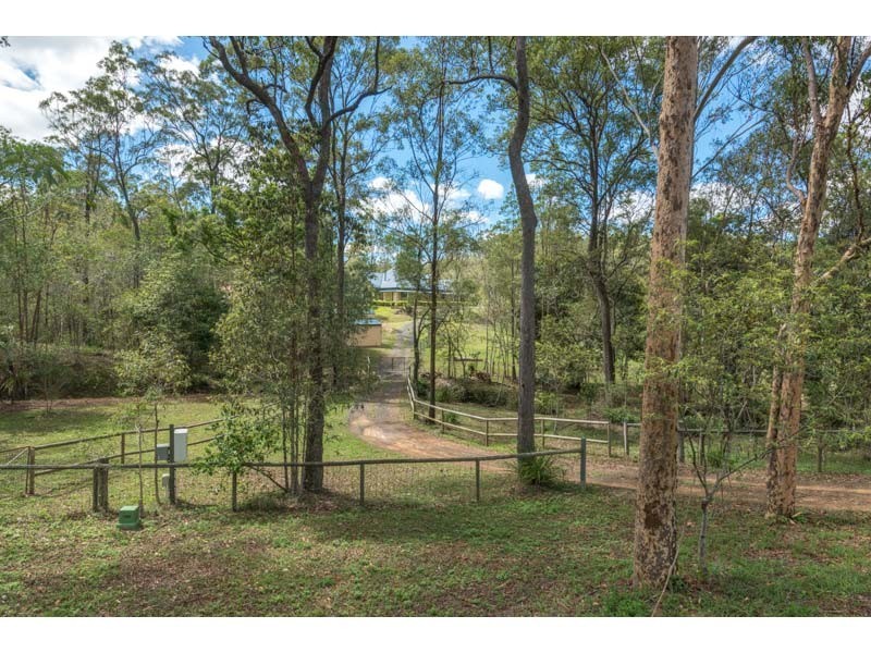 29 Dandys Court, Kholo QLD 4306