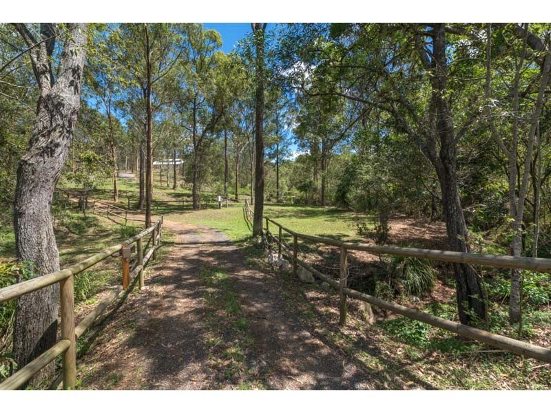 29 Dandys Court, Kholo QLD 4306