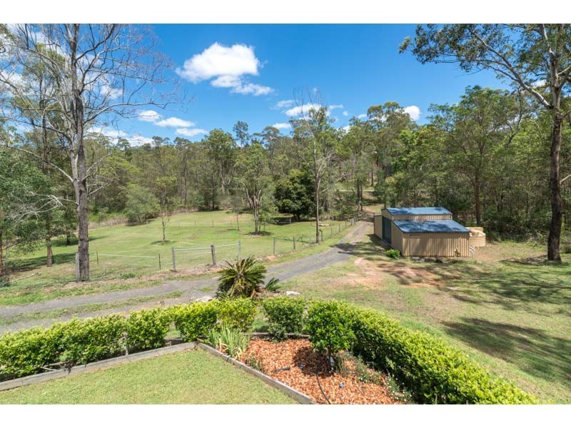 29 Dandys Court, Kholo QLD 4306