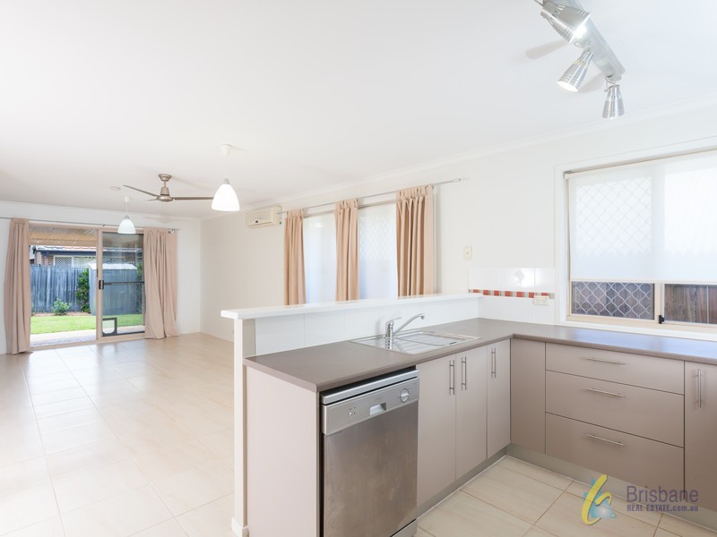 41 Barrier Pl, Forest Lake QLD 4078