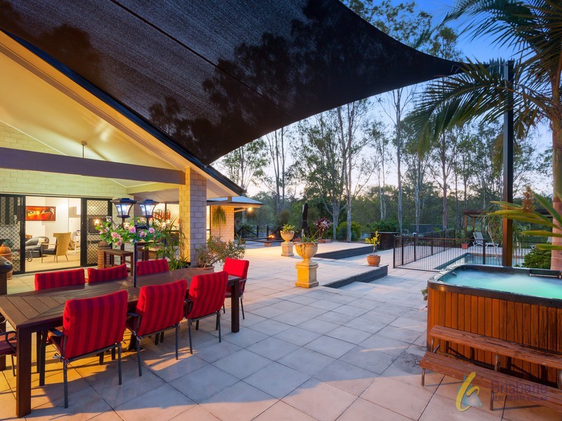 91 Riversleigh Road, Bellbowrie QLD 4070