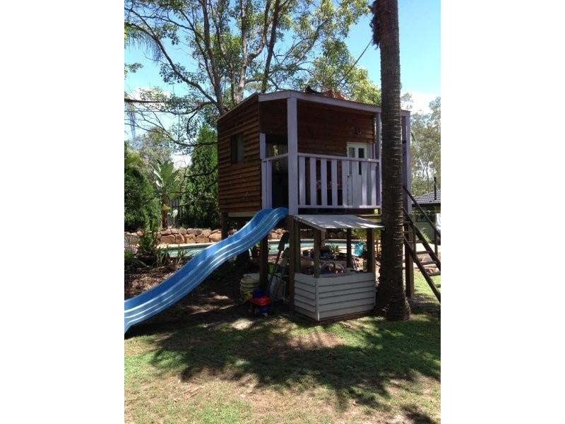 10 Mahonia, Bellbowrie QLD 4070