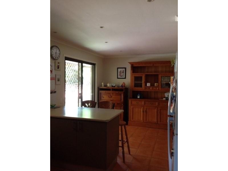 10 Mahonia, Bellbowrie QLD 4070