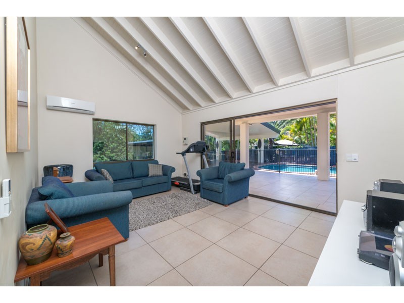 17 Caringal Drive, Karana Downs QLD 4306