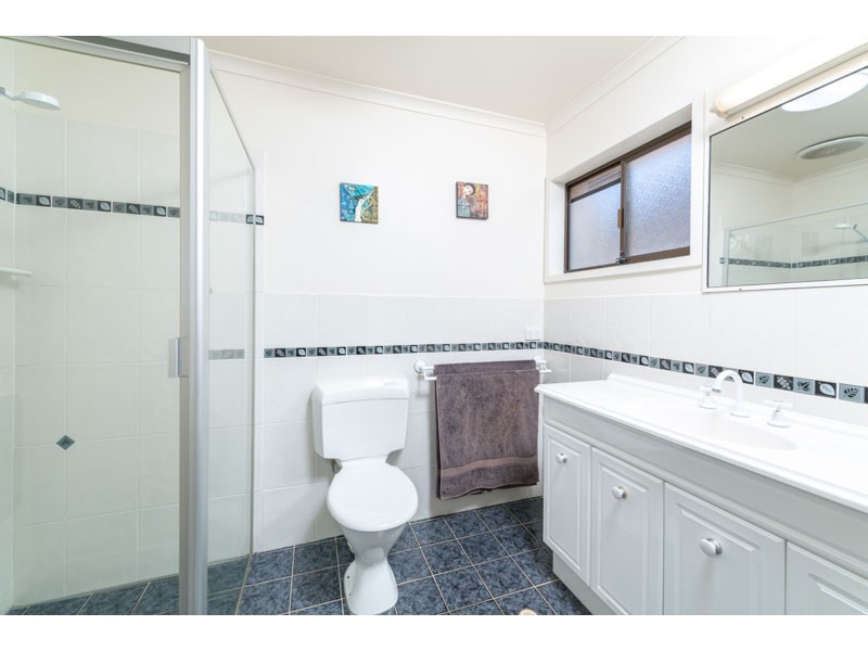 17 Caringal Drive, Karana Downs QLD 4306