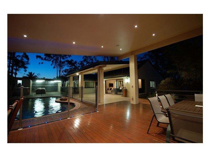 17 Caringal Drive, Karana Downs QLD 4306