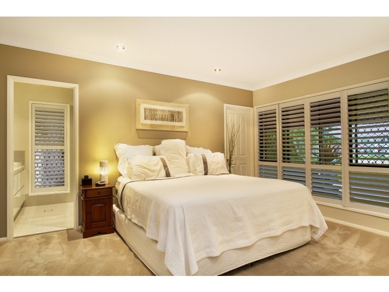 30 NEWELL PLACE, Westlake QLD 4074