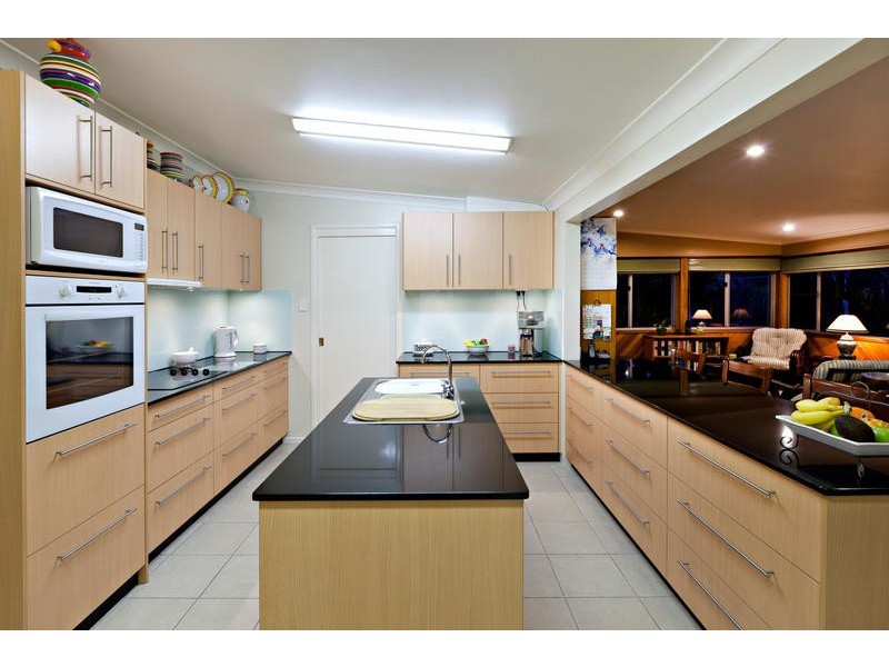 38 Cedarleigh, Kenmore QLD 4069