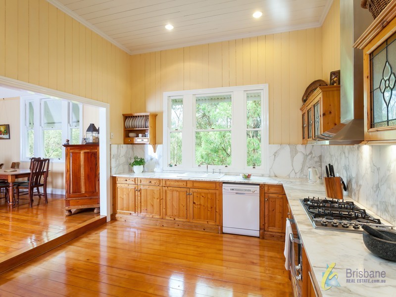 20 Lilly Pilly Road, Pullenvale QLD 4069