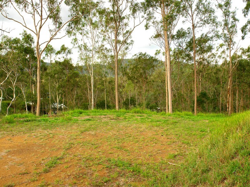 16 Sanson Place, Mount Crosby QLD 4306