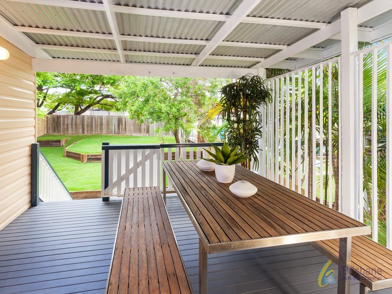 36 Park Drive, Graceville QLD 4075