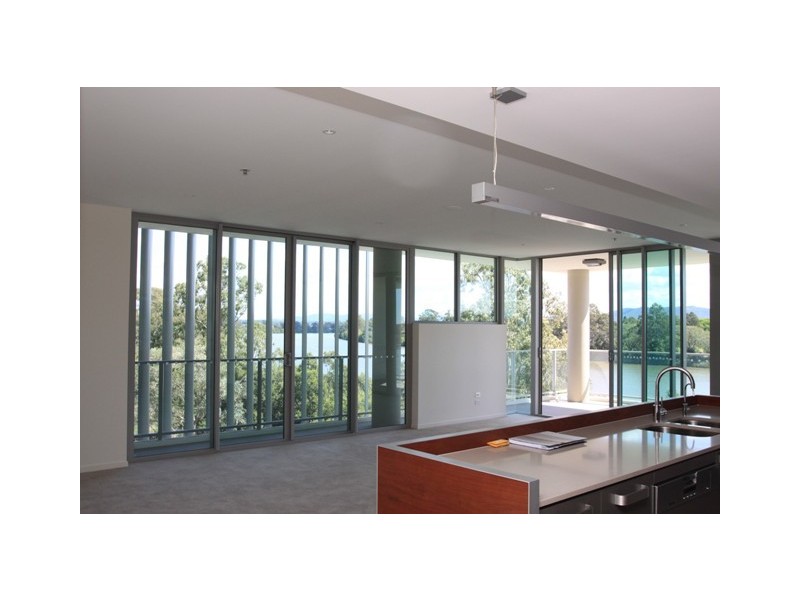 4109/205 King Arthur Terrace, Tennyson QLD 4105