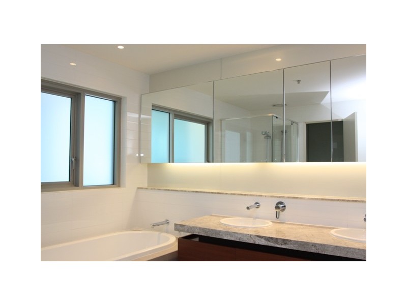 4109/205 King Arthur Terrace, Tennyson QLD 4105