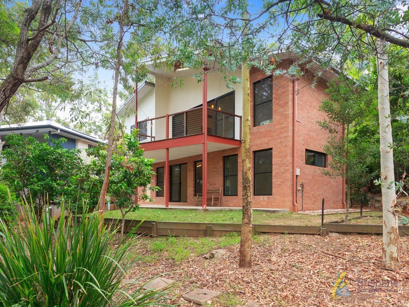18 Paterson Street, Seventeen Mile Rocks QLD 4073