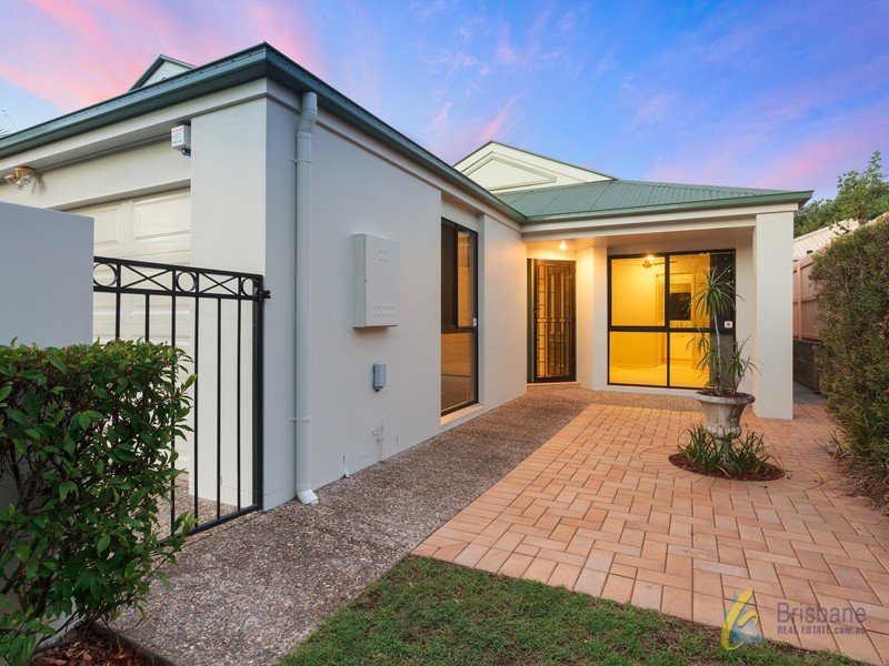 17 Jetty Wk, Forest Lake QLD 4078