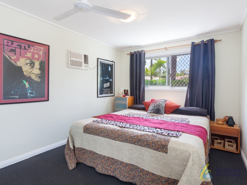 8 Troop Street, Jamboree Heights QLD 4074