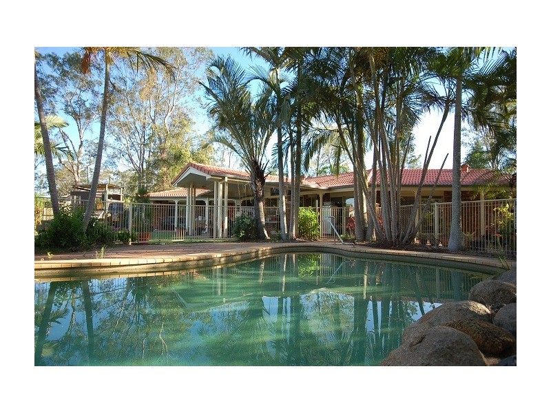 30 Balmoral Grove, Karalee QLD 4306