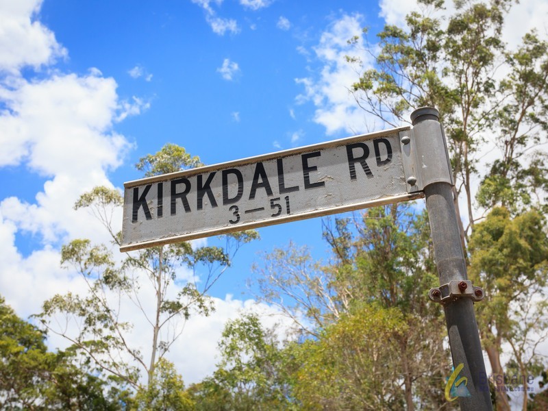 12 Kirkdale Road,, Chapel Hill QLD 4069