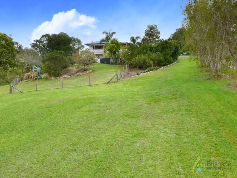 99 Grandview Road, Pullenvale QLD 4069