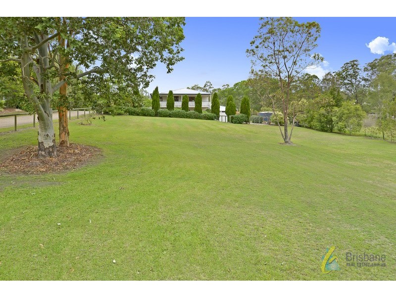 99 Grandview Road, Pullenvale QLD 4069