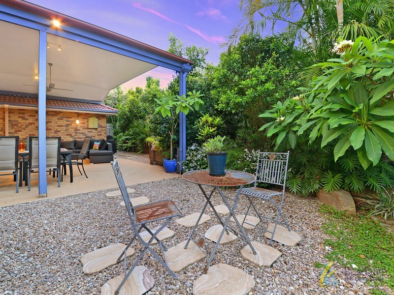 15 Toomba Pl, Forest Lake QLD 4078