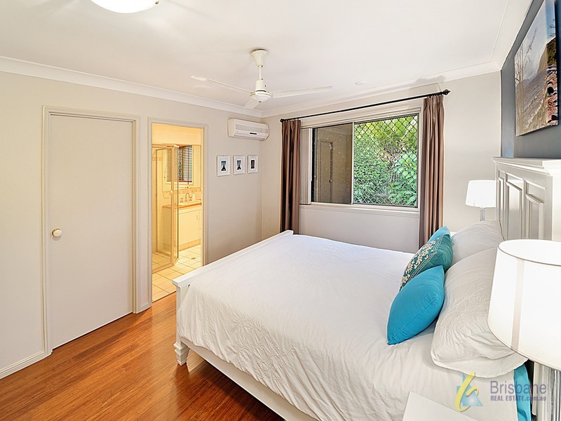 15 Toomba Pl, Forest Lake QLD 4078