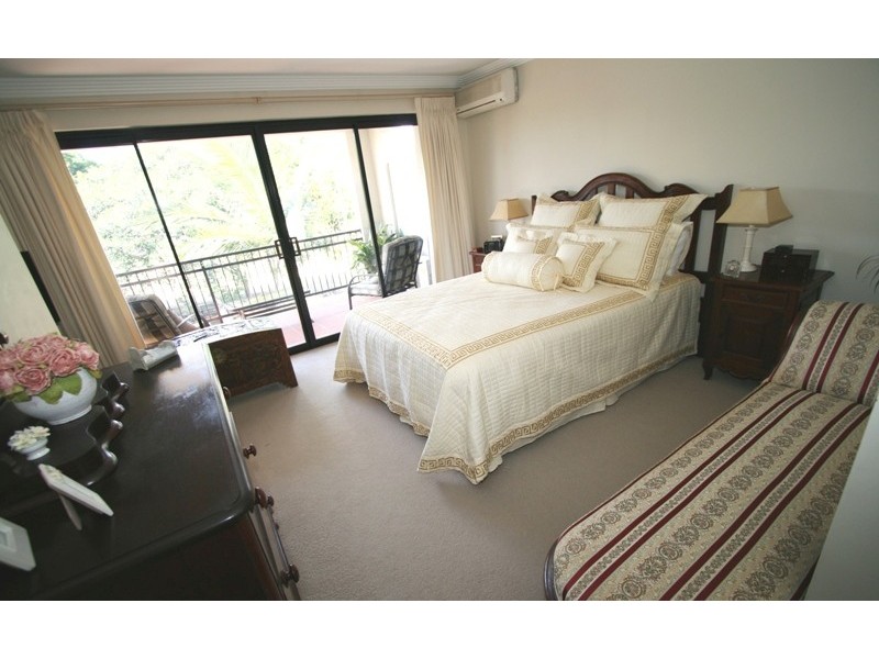 47 Indooroopilly road, Taringa QLD 4068