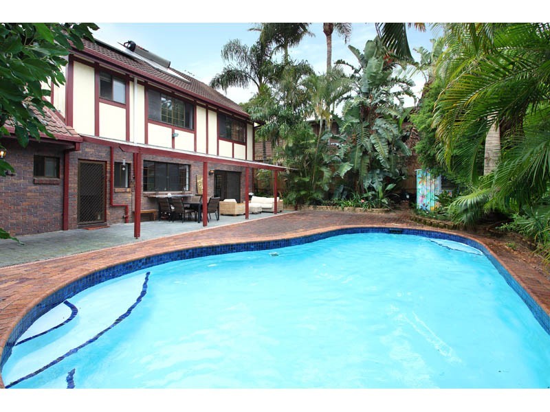 4 Michelangelo Street, Fig Tree Pocket QLD 4069