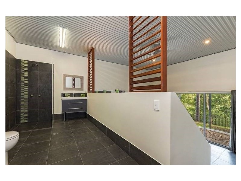 64 White Cedar Rd, Pullenvale QLD 4069