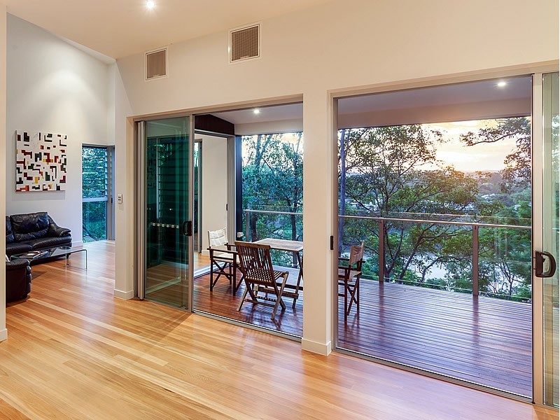 221 Dewar Terrace, Corinda QLD 4075