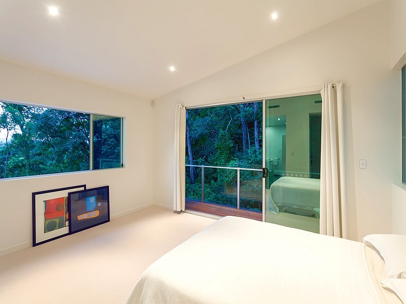 221 Dewar Terrace, Corinda QLD 4075